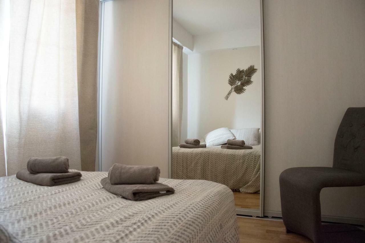 Crystal Palace Apartment